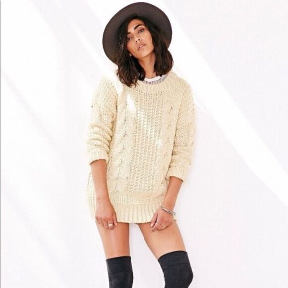 UNIF x Urban Outfitters Women's Chunky Knit Pullover Sweater Beige S - Picture 2 of 7